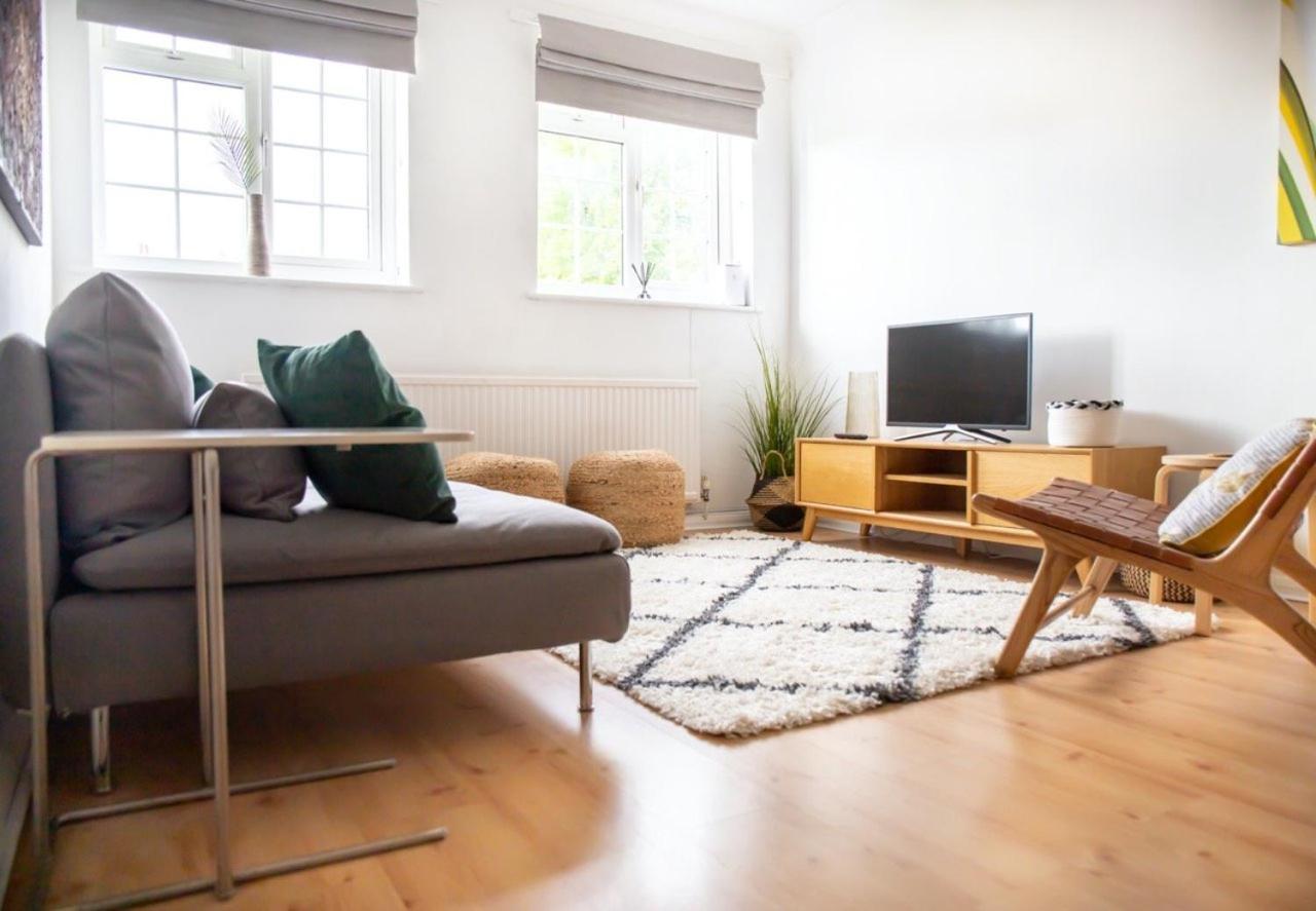 Guestready - Homely Leeds City Apartment Sleep 4 Meanwood Extérieur photo
