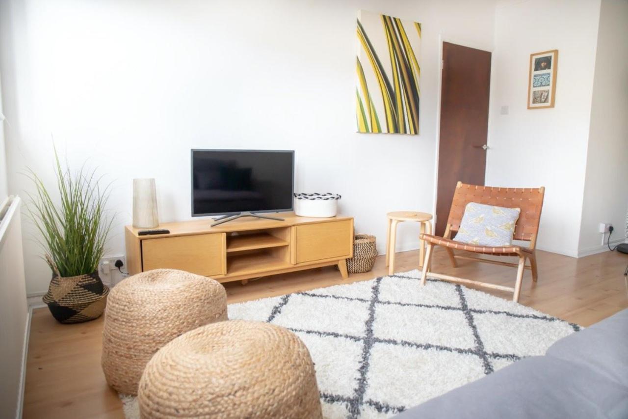 Guestready - Homely Leeds City Apartment Sleep 4 Meanwood Extérieur photo