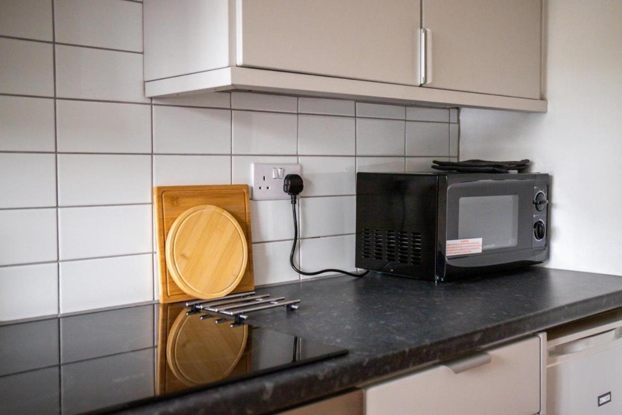 Guestready - Homely Leeds City Apartment Sleep 4 Meanwood Extérieur photo