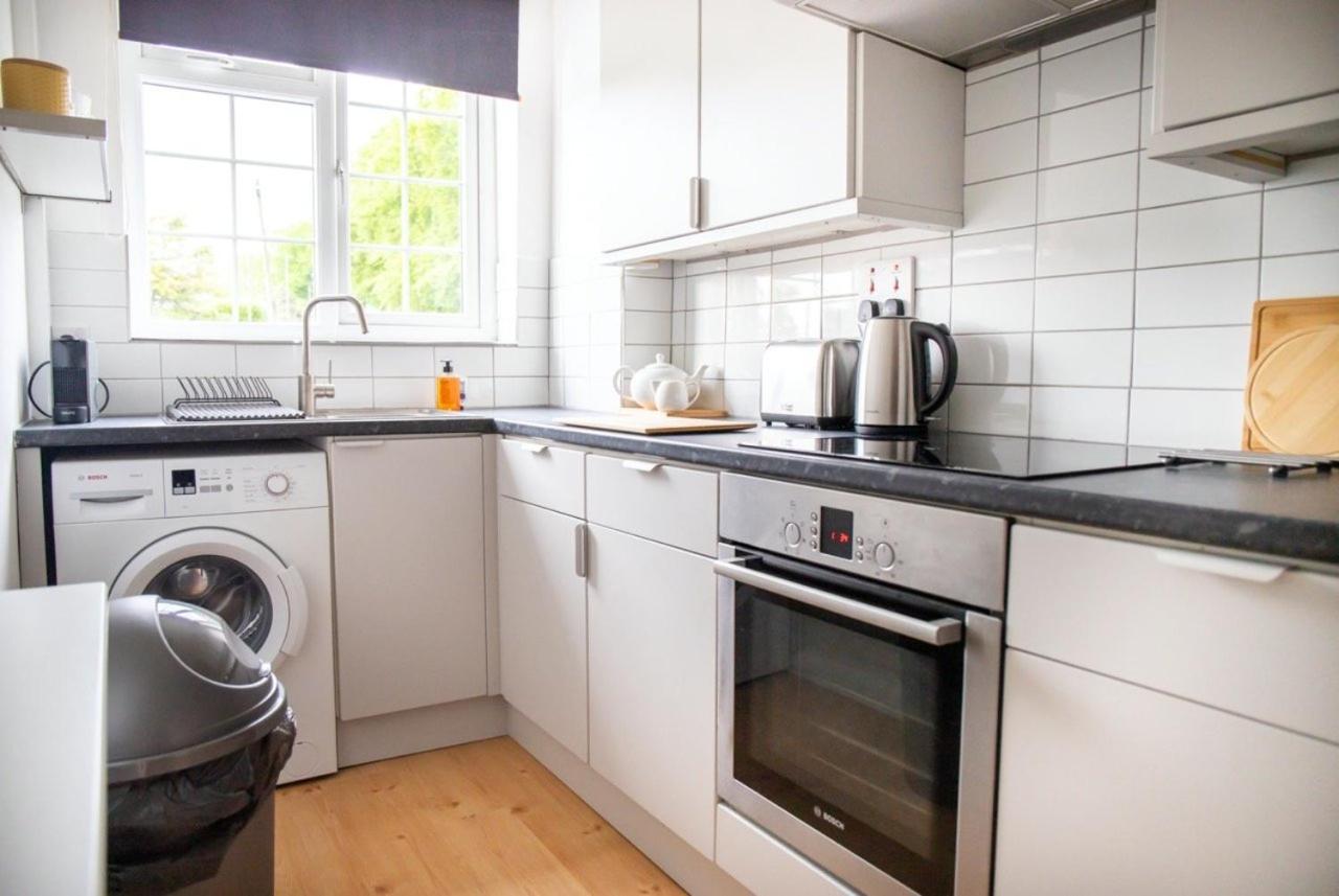 Guestready - Homely Leeds City Apartment Sleep 4 Meanwood Extérieur photo
